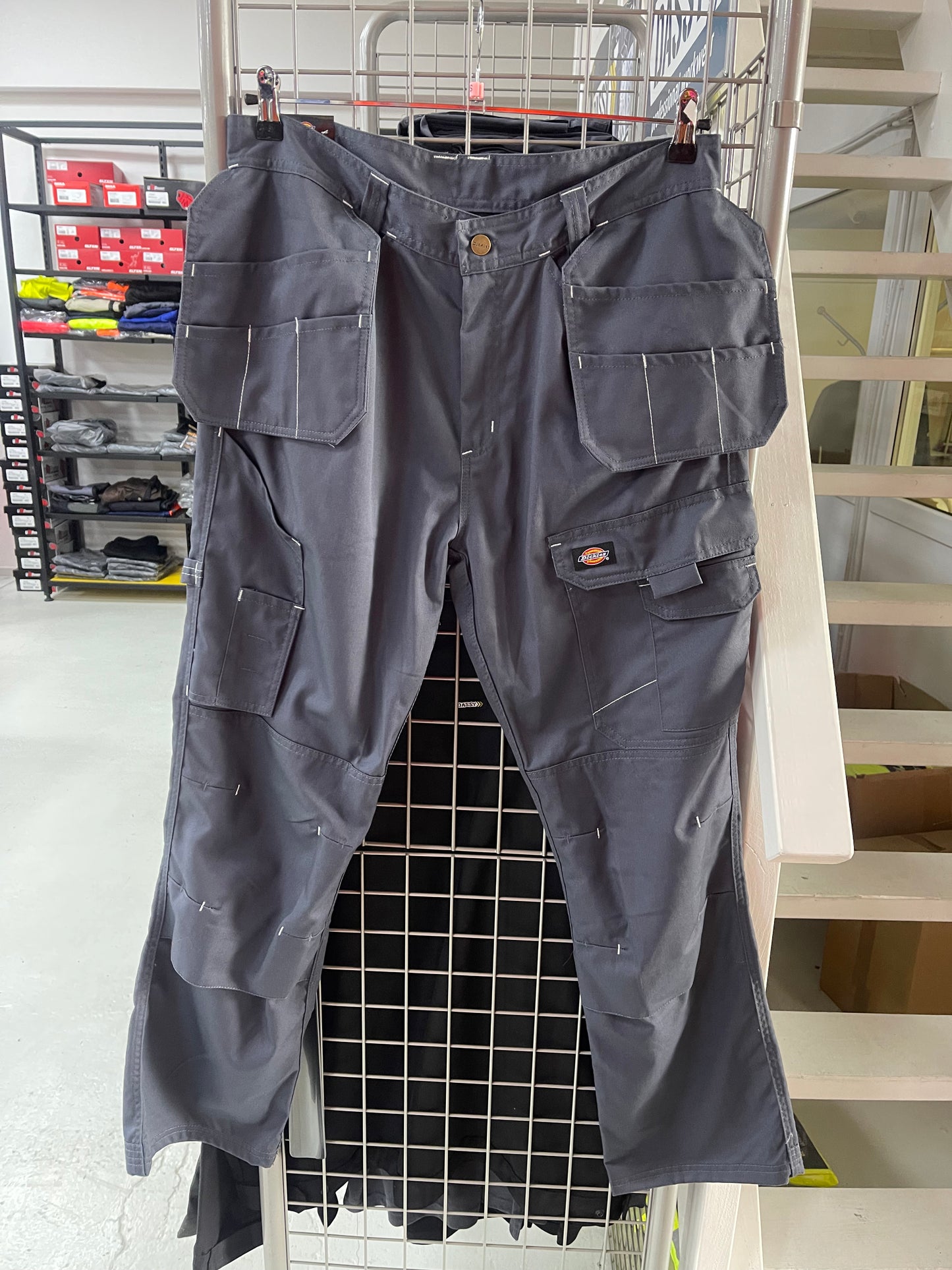 Dickies redhawk pro