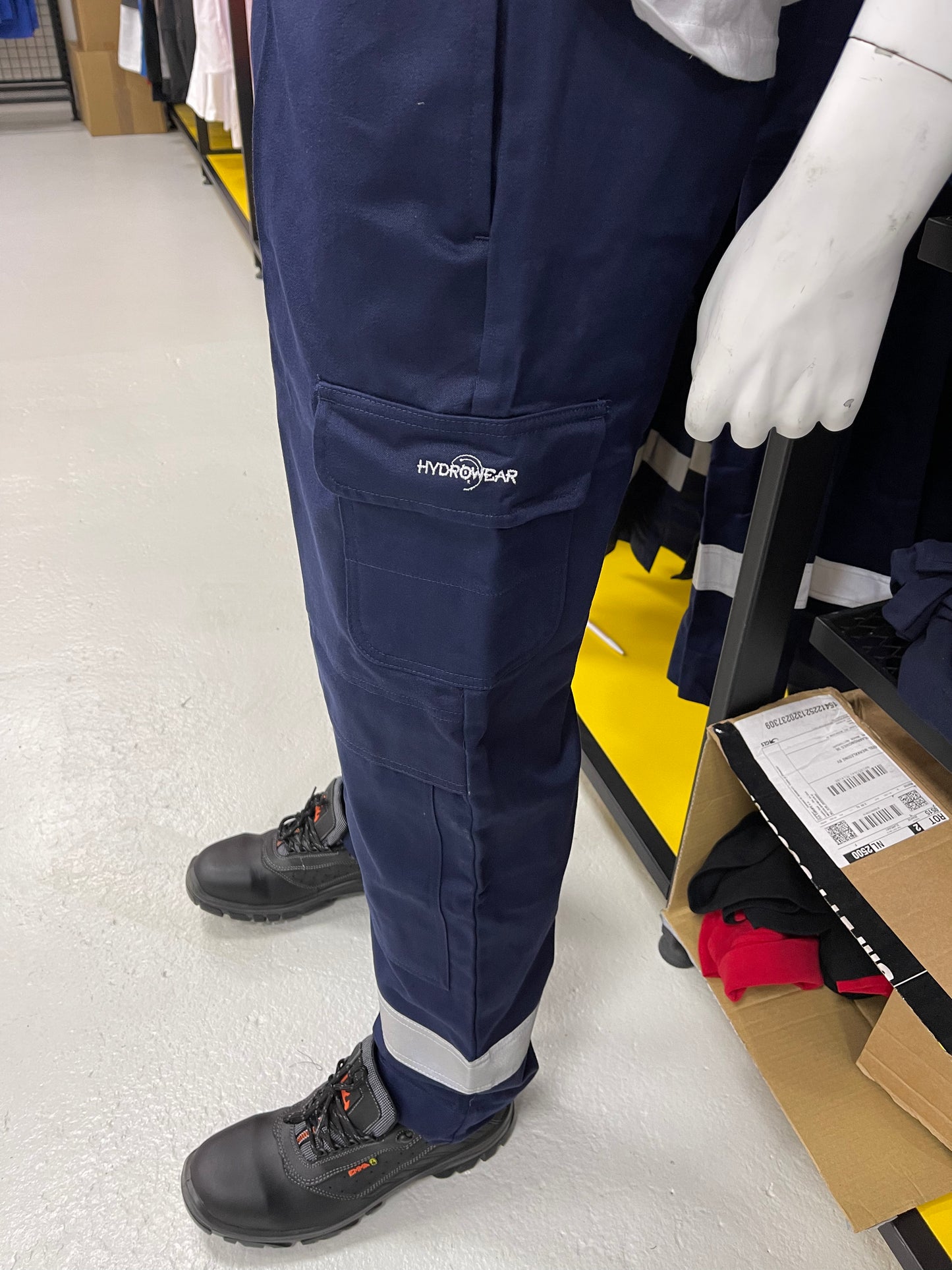 Hydrowear vlamvertragend werkbroek met kniezakken 🔥