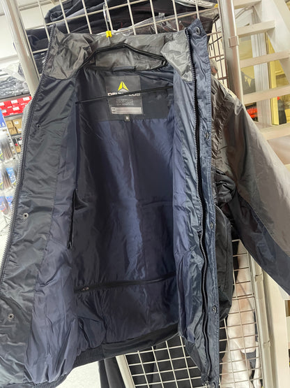 Deltaplus werkjas/bodywarmer 2 in 1 met capuchon ☔️🧢