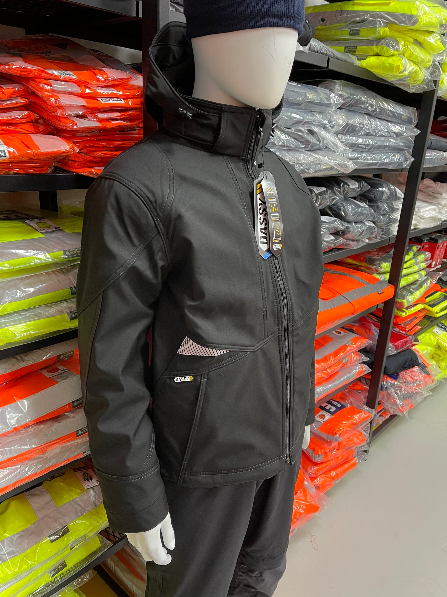 Dassy Gravity Softshell