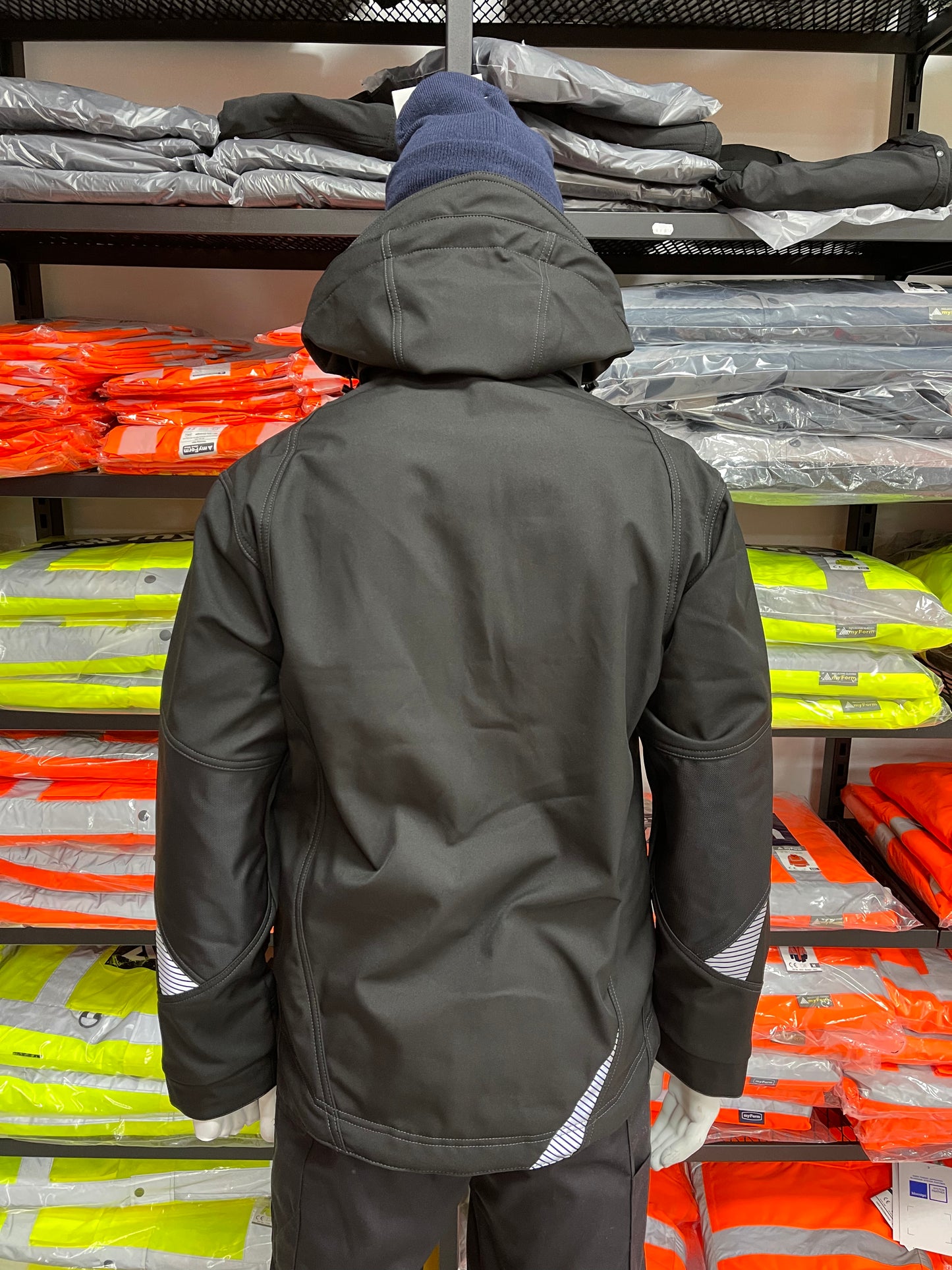 Dassy Gravity Softshell